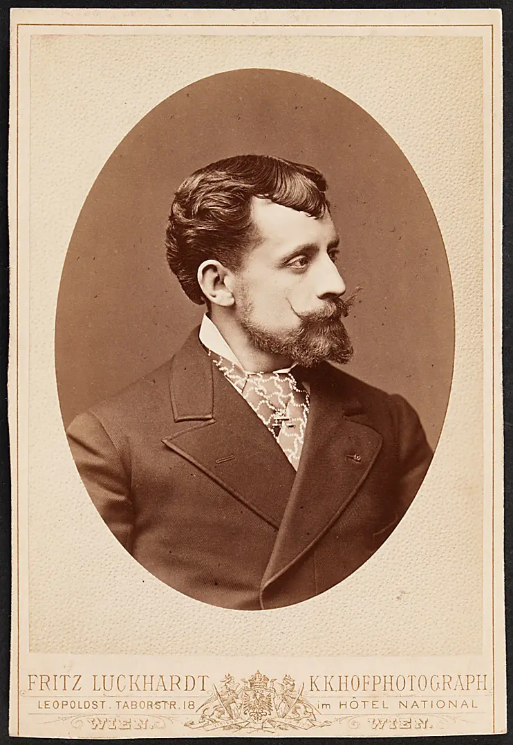 Victor Capoul