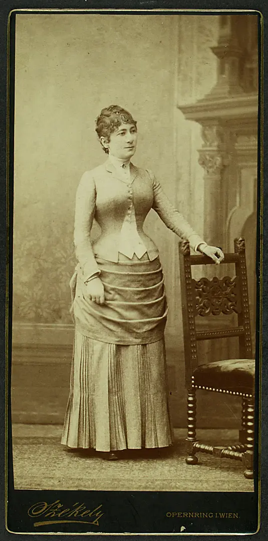 Charlotte Wolter