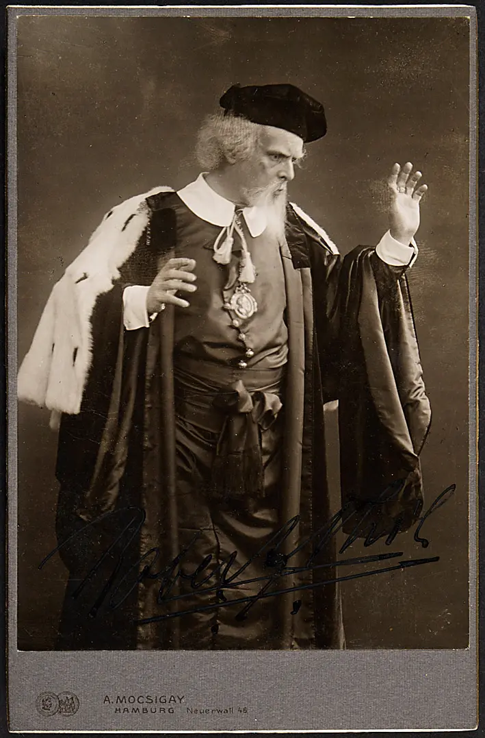 Robert Nhil