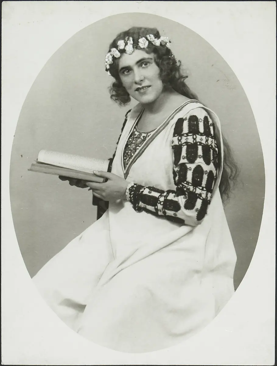 Luise Helletsgruber