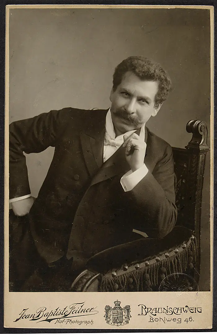 Eduard Naviasky
