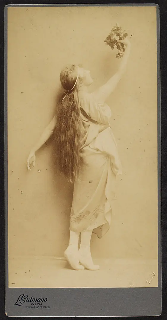 Adele Krausenecker