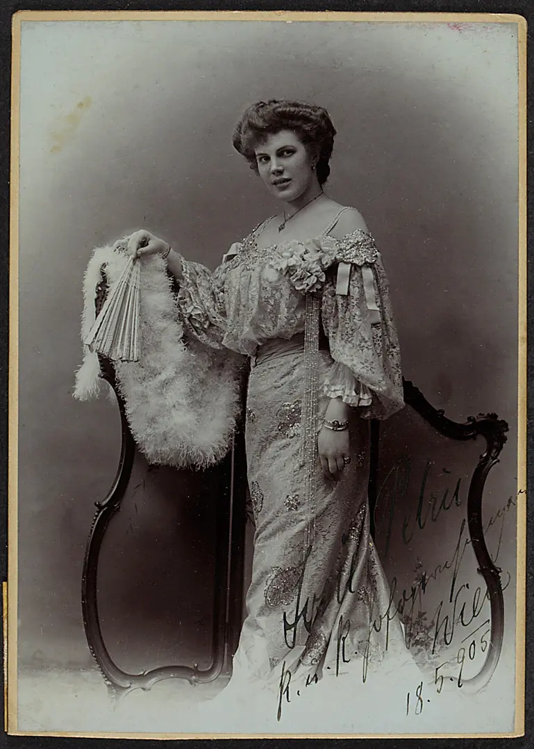 Josie Petru