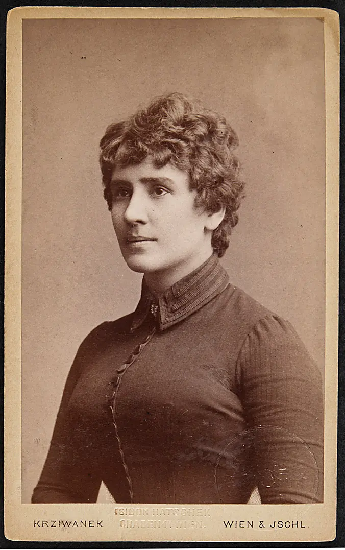 Luise Dumont