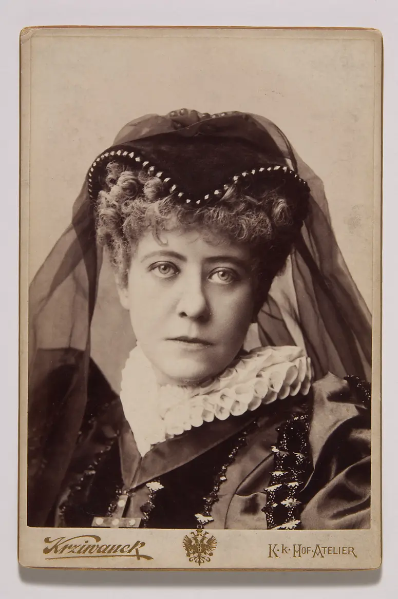 Charlotte Wolter, Verweis auf Stücktitel: Maria Stuart