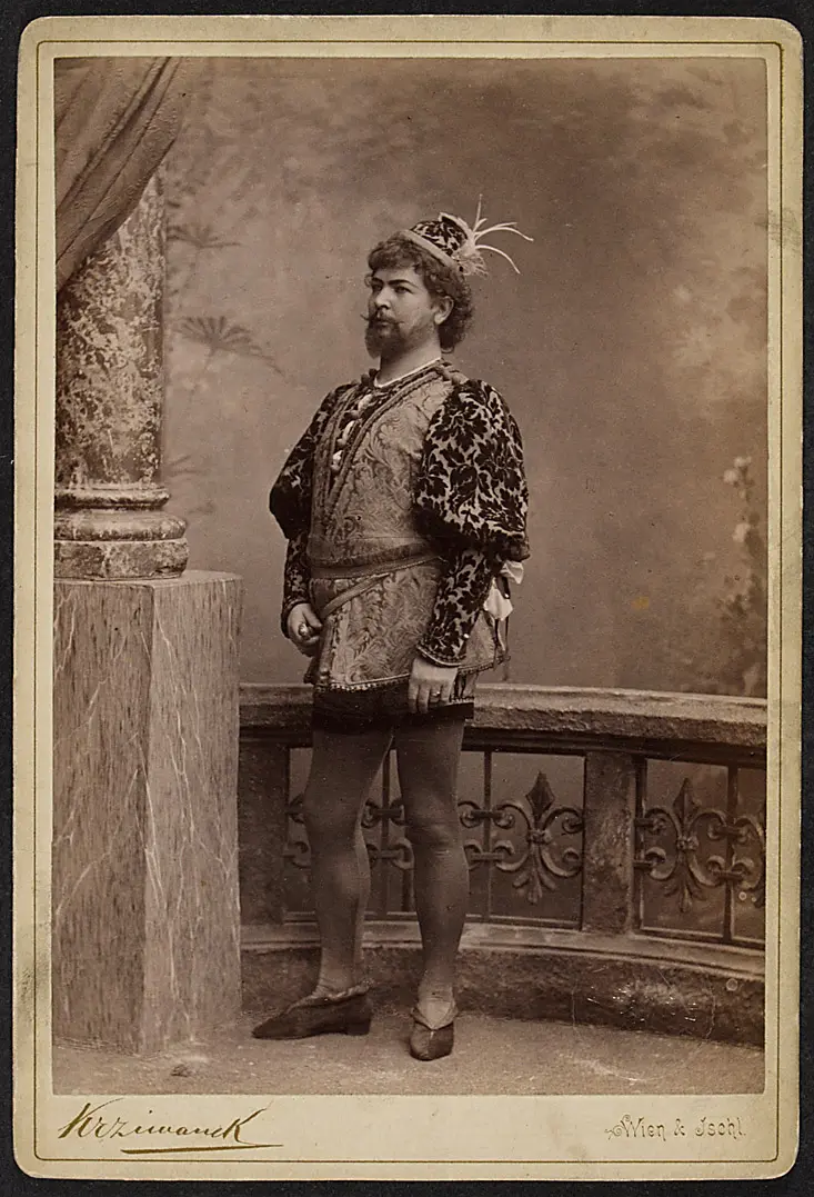 Anton Schittenhelm, Verweis auf Stücktitel: Othello