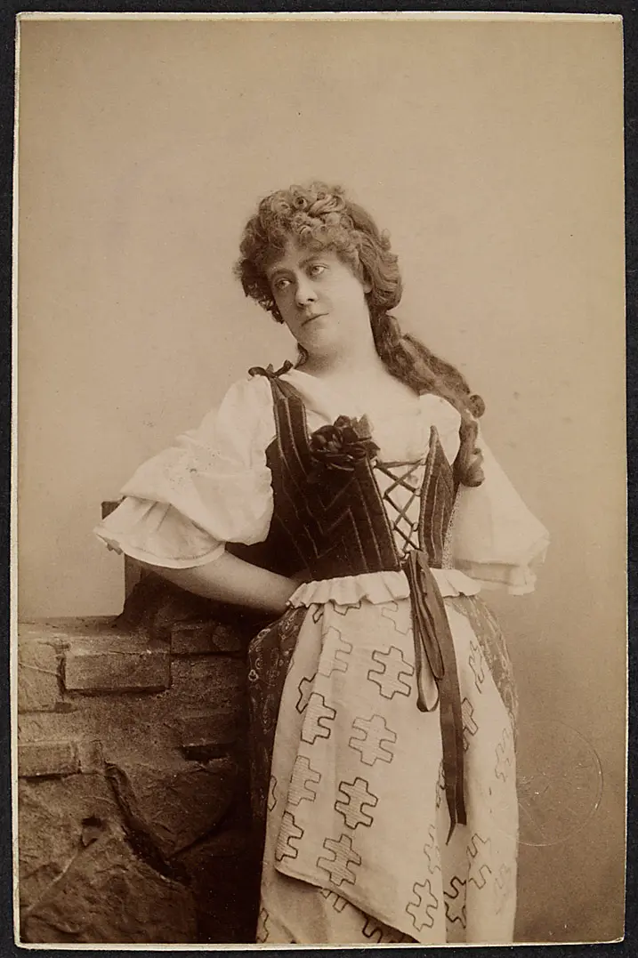 Adele Sandrock, Verweis auf Stücktitel: Tabarin