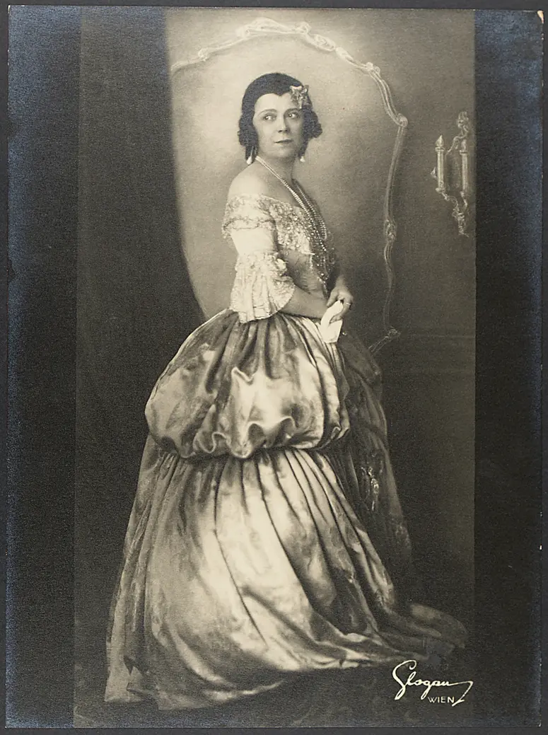 Louise Kartousch