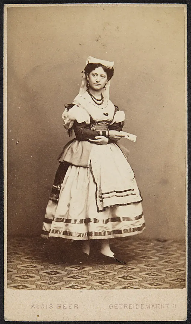 Albertine Stauber