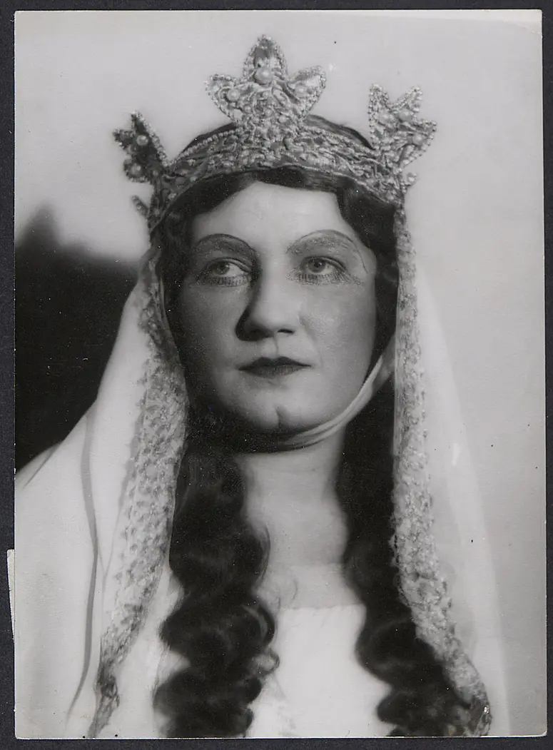 Anna Bathy