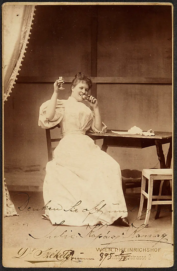 Julie Kopacsi-Karczag