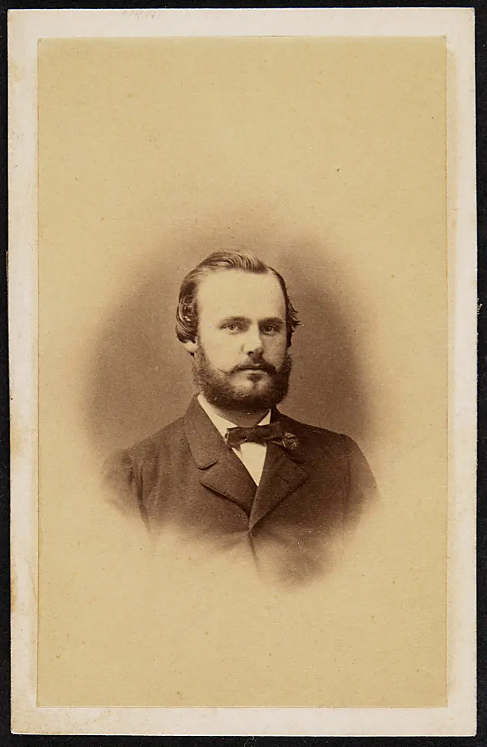 Hermann Schöne