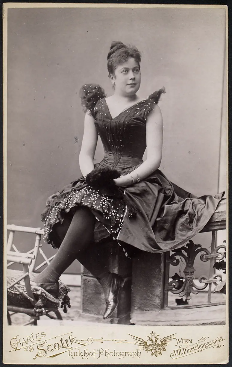 Louise Schmidt