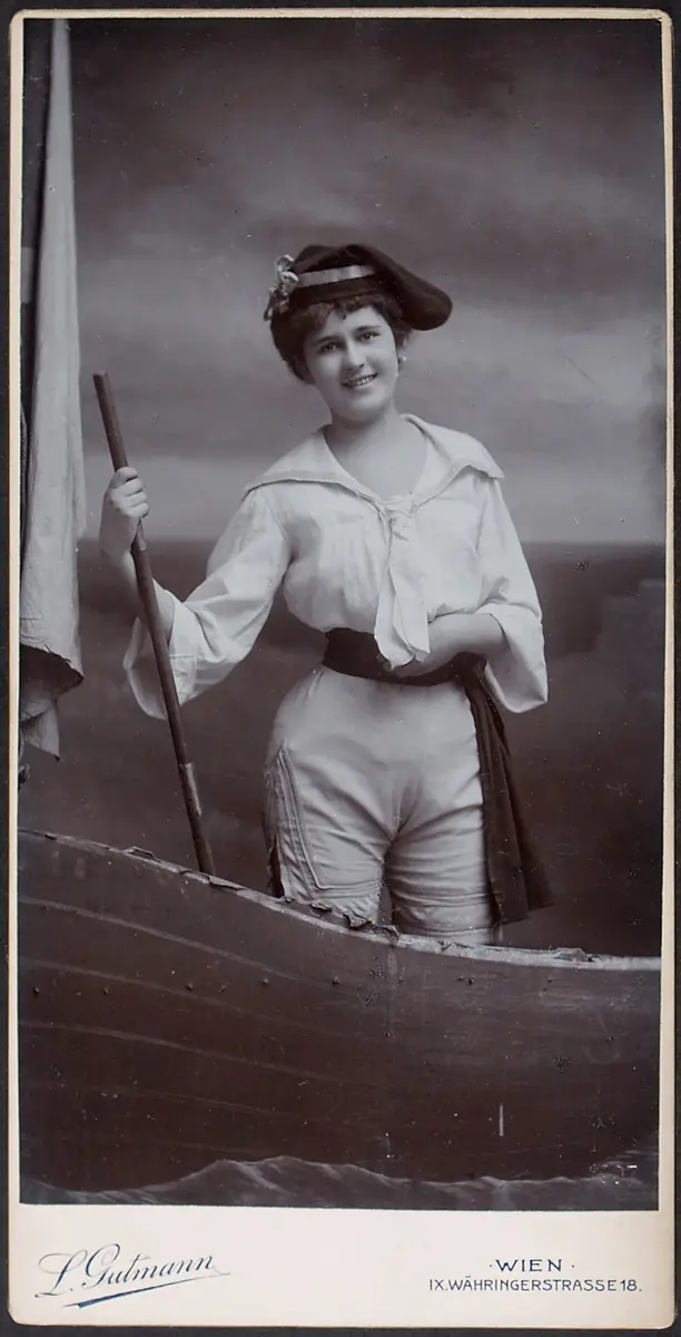 Annie Bauer
