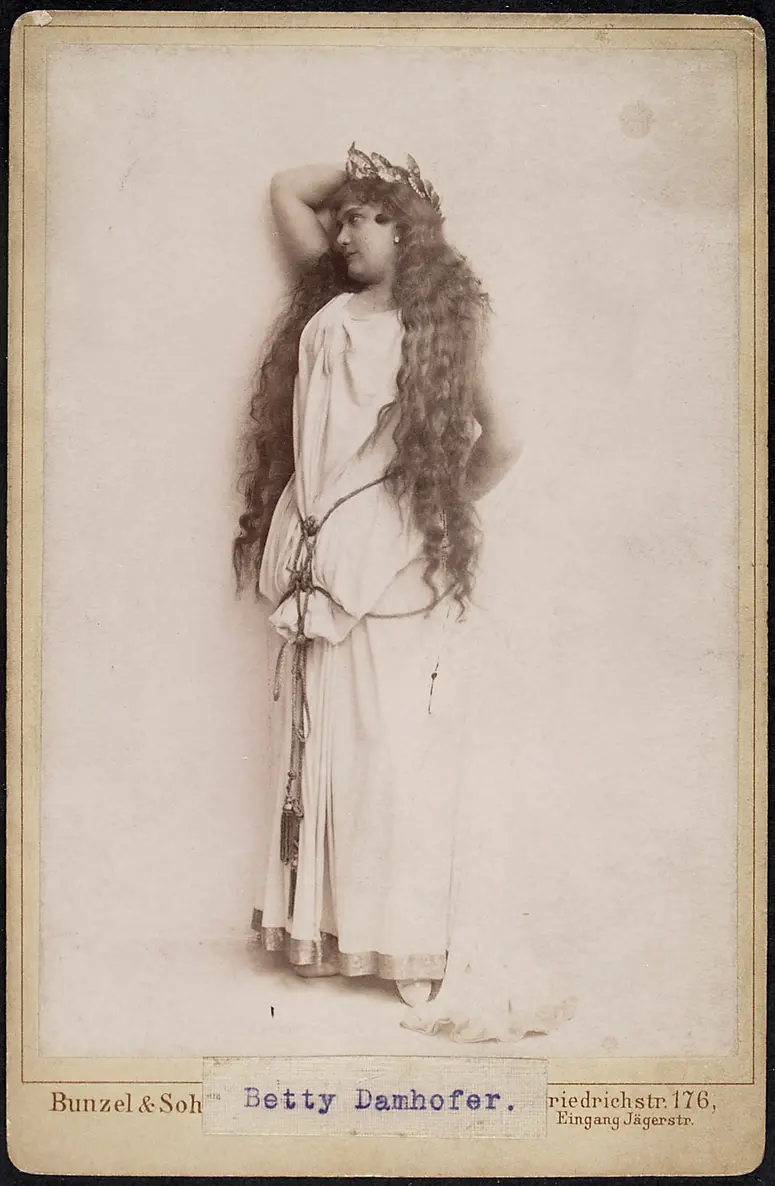 Betty Damhofer