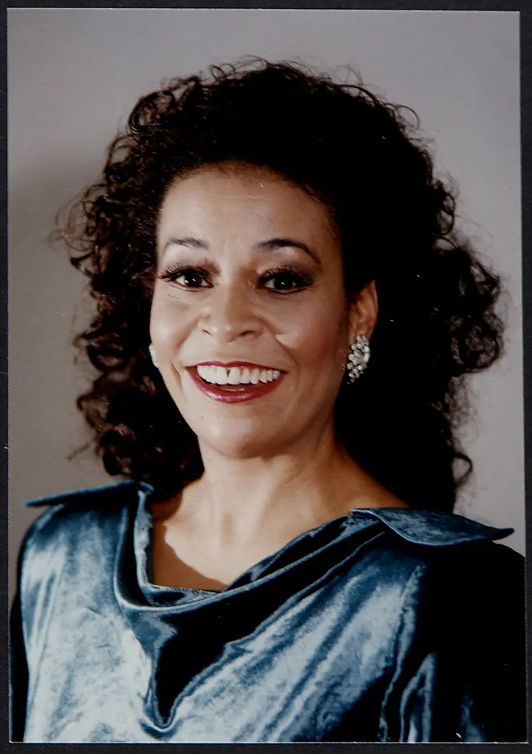 Roberta Alexander