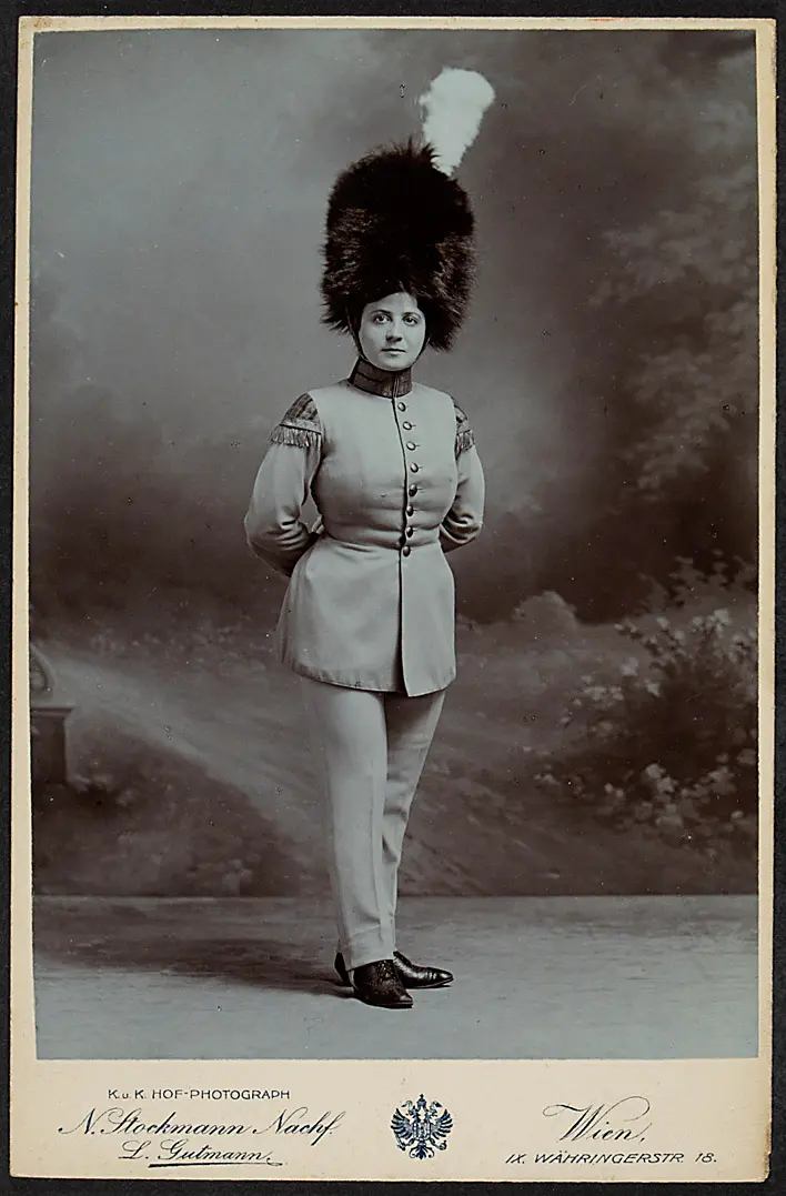 Mimi Marlow