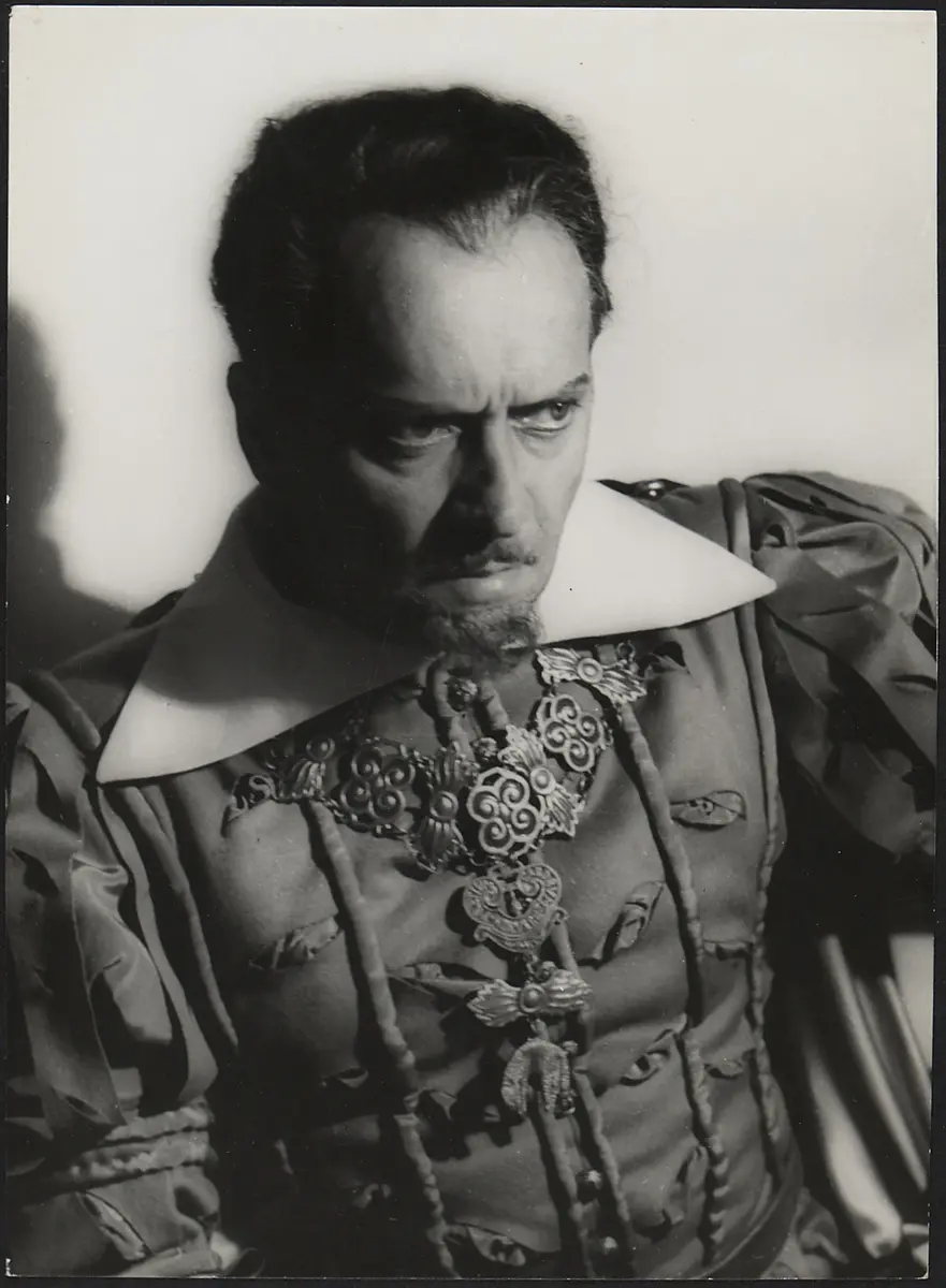 Theodor Loos