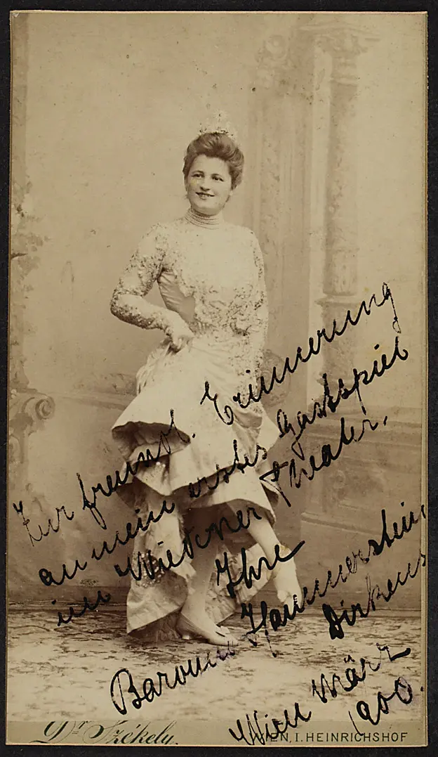 Annie Dirkens
