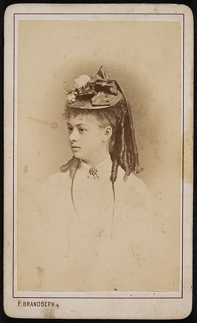 Arnoldine Januschofsky