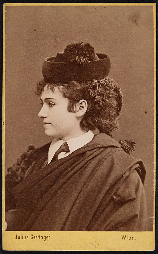 Irma Nittinger, Verweis auf Stücktitel: Der Wilderer