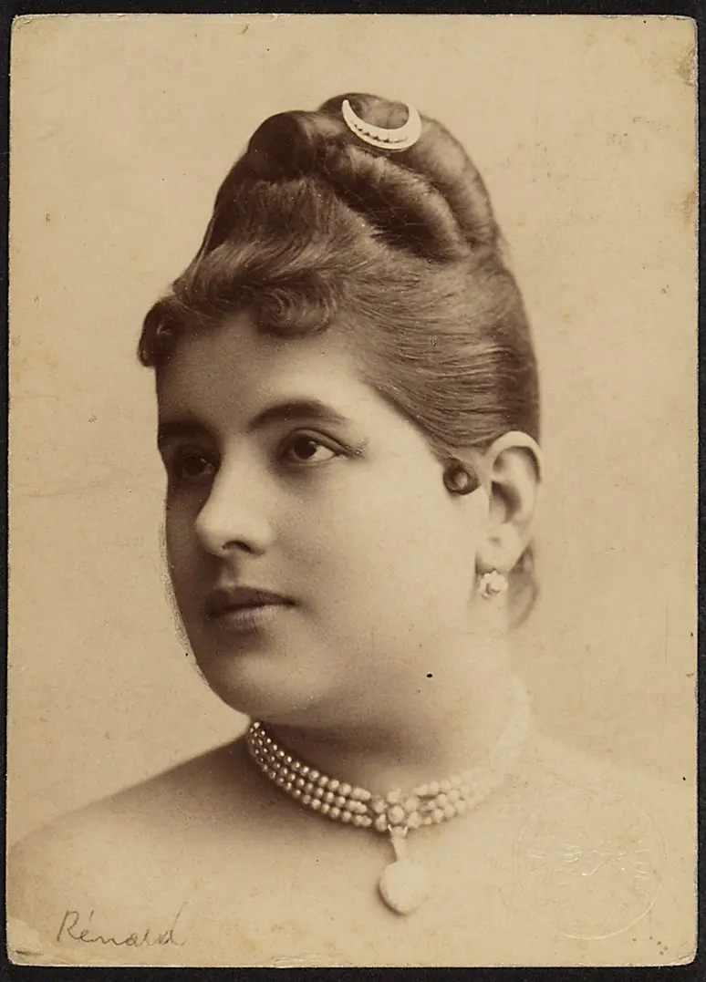 Marie Renard