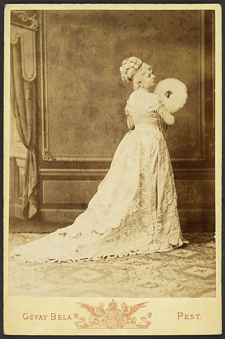 Lori Stubel