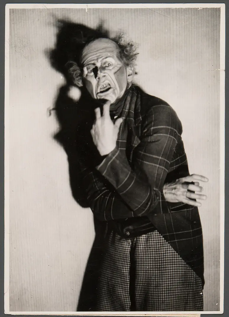 Adolph Nemeth, Verweis auf Stücktitel: Zauberladen