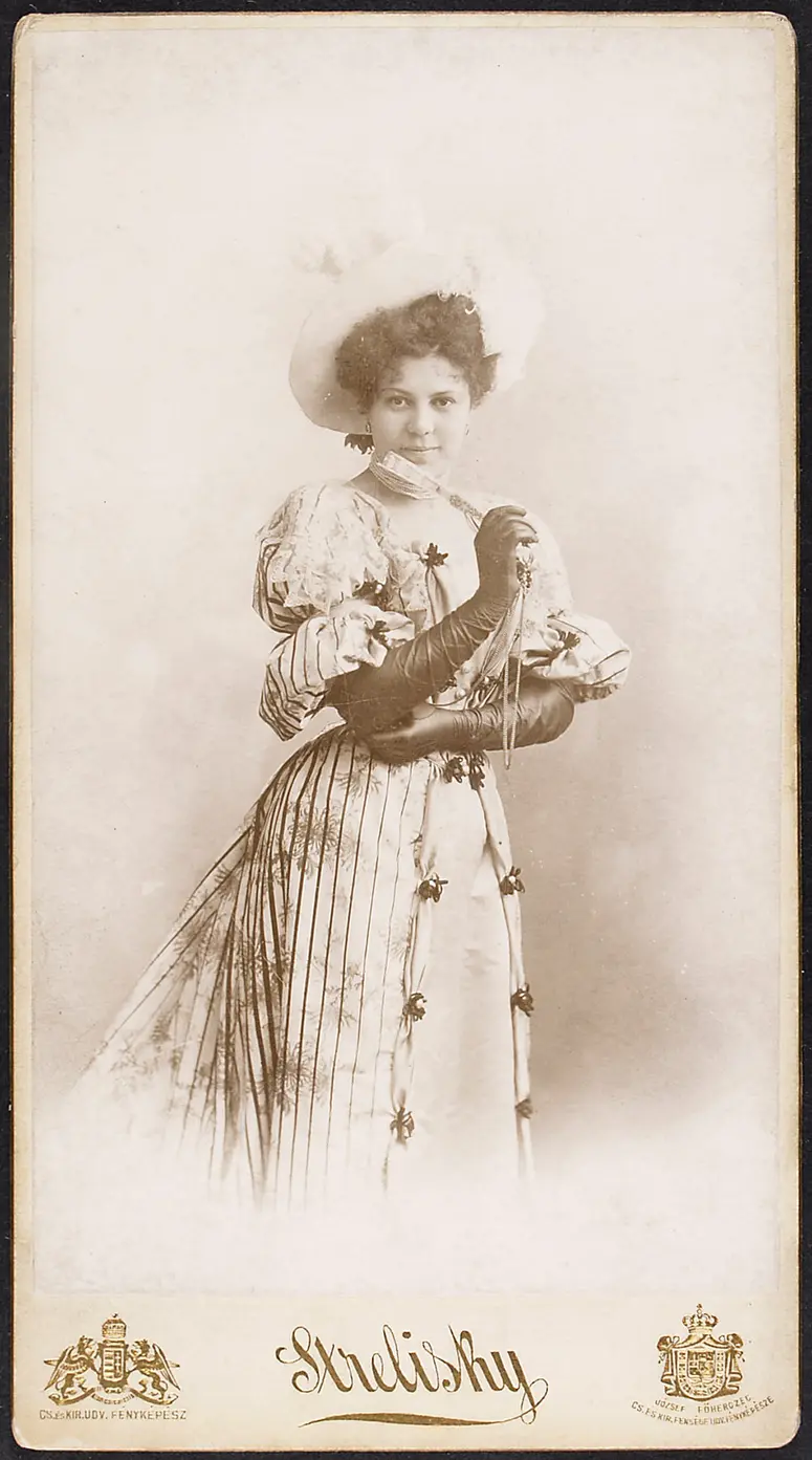Gräfin Gabi Zay-Bardy