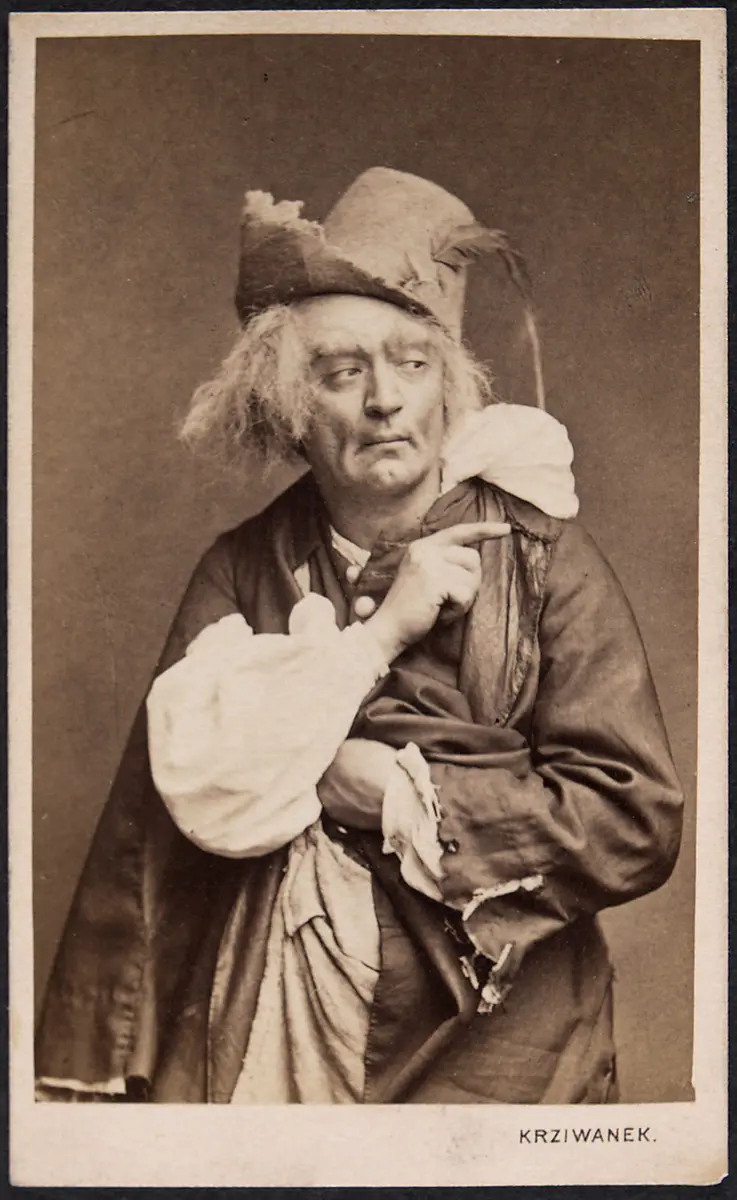 Felix Schweighofer, Verweis auf Stücktitel: Die Glocken von Corneville