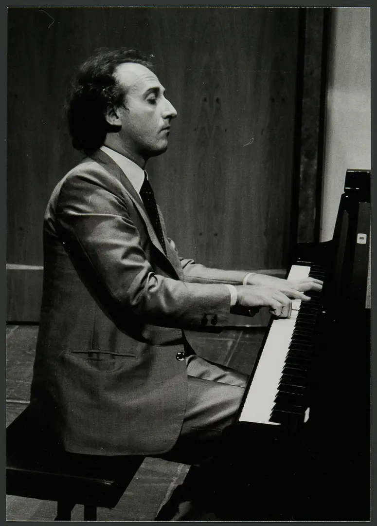 Maurizio Pollini