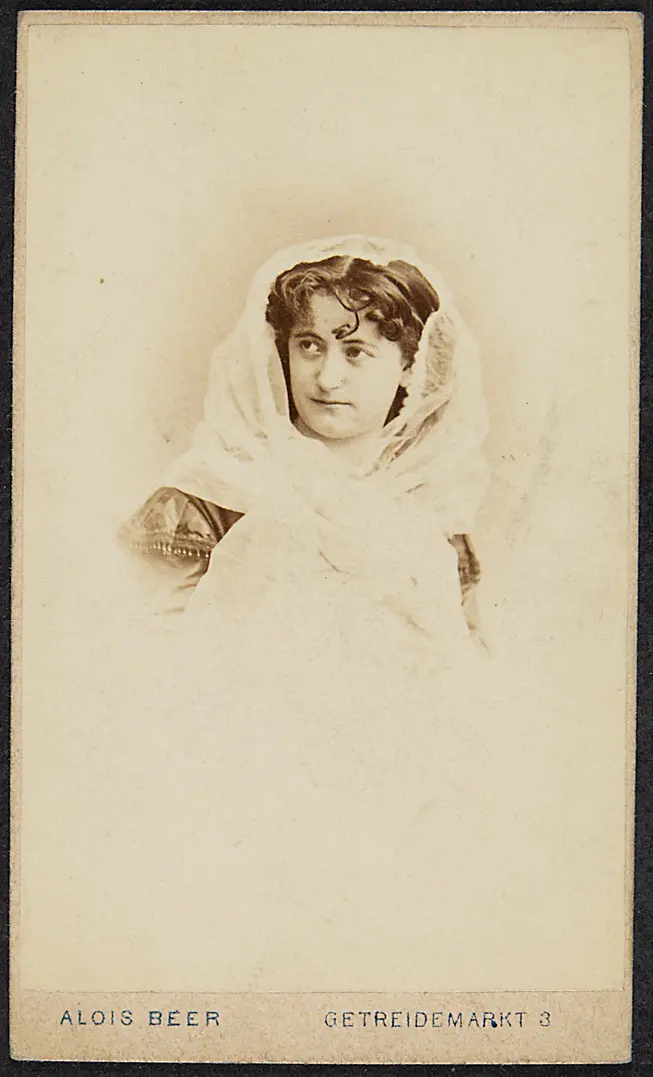 Albertine Stauber