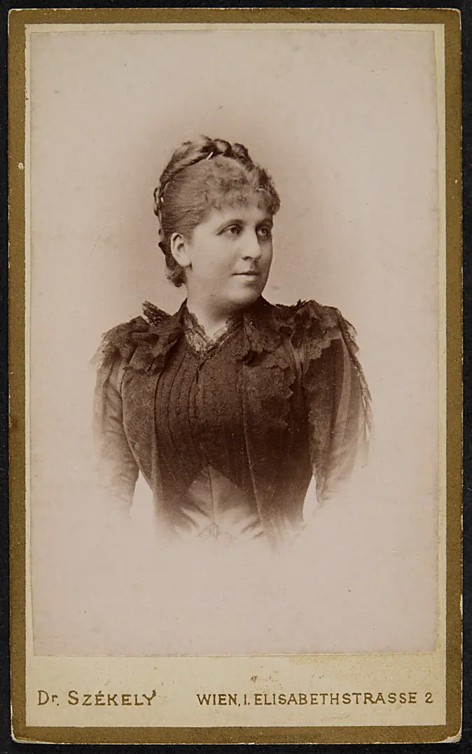 Olga Lewinsky