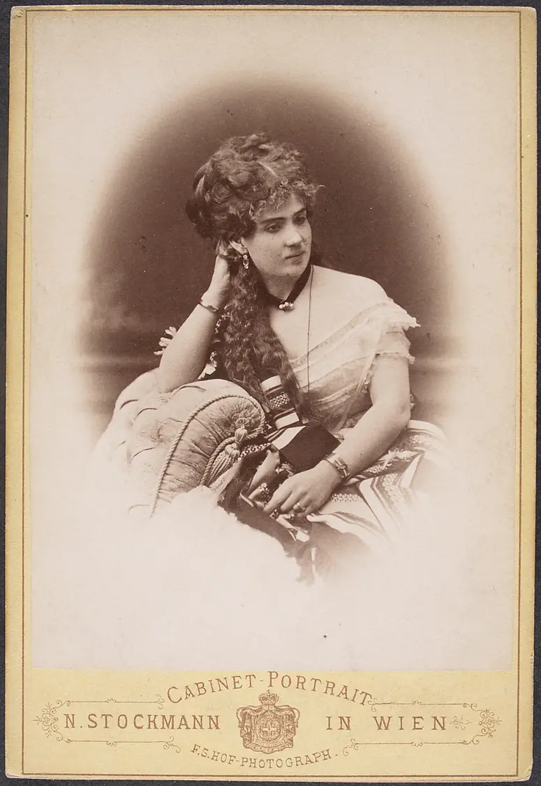 Lina Stengel