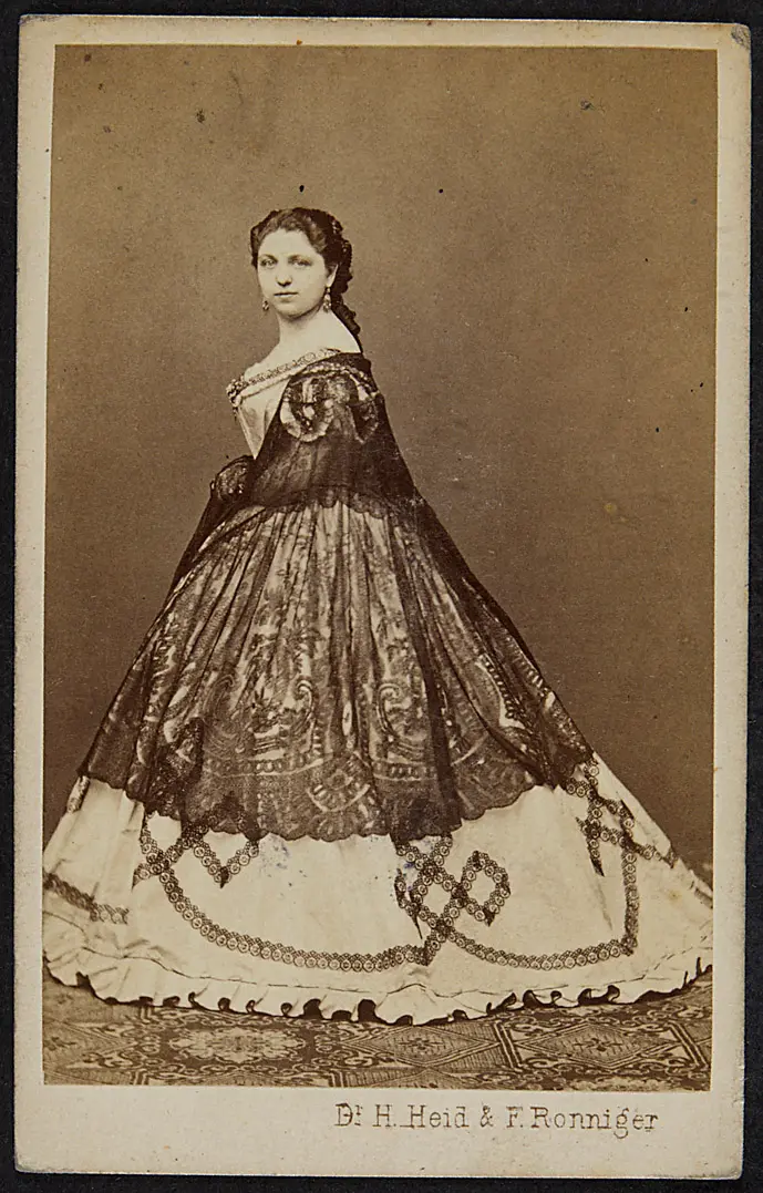 Anna Kratz